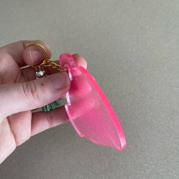 Handmade Teacup Keychain - Picture 3 of 6